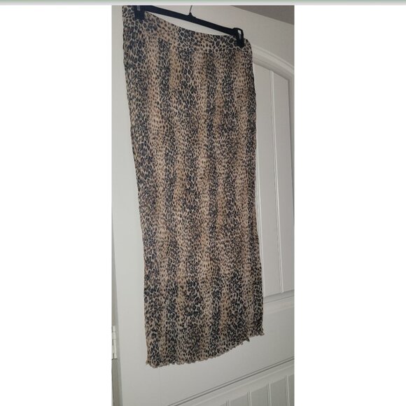 Animal Print skirt - Picture 1 of 3